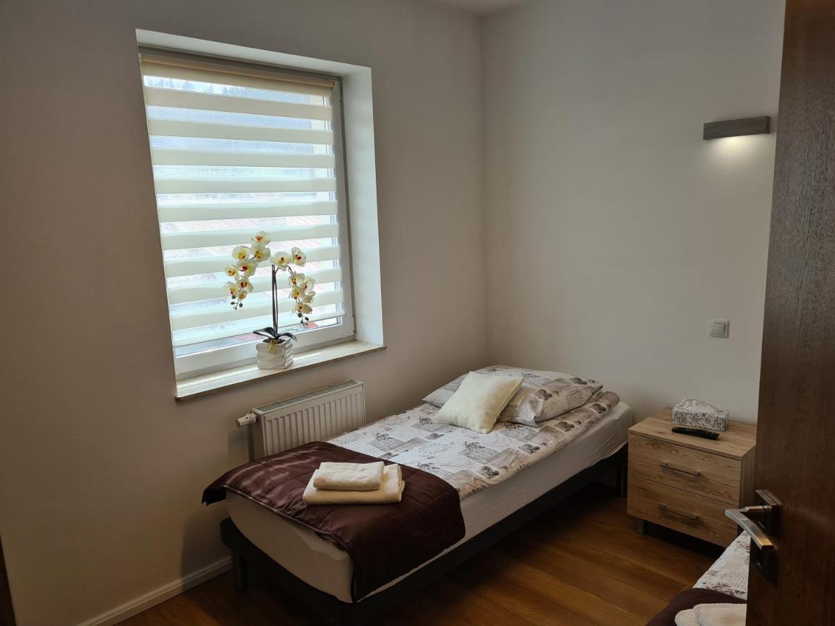 Apartamenty Belska Centrum Ustrzyki Dolne Luaran gambar